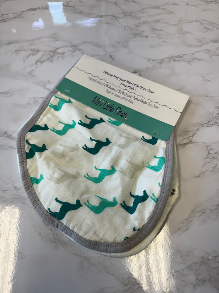 Kathryn Lily Mini Little One Burb Cloth 2 pack