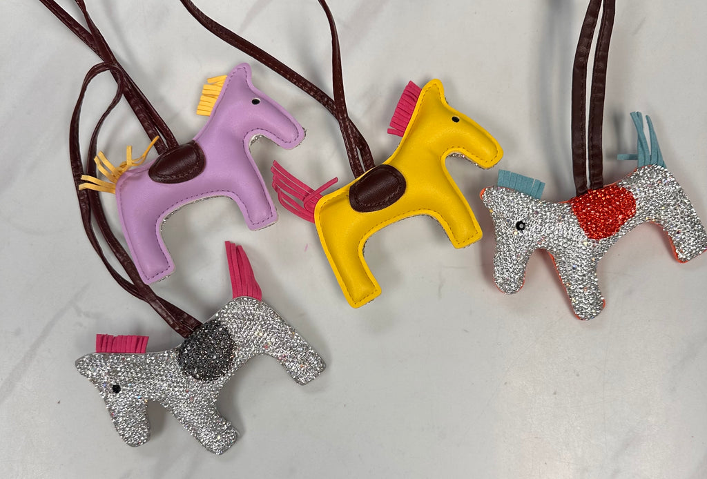 30B18AA1-25E2-464D-BEFF-
