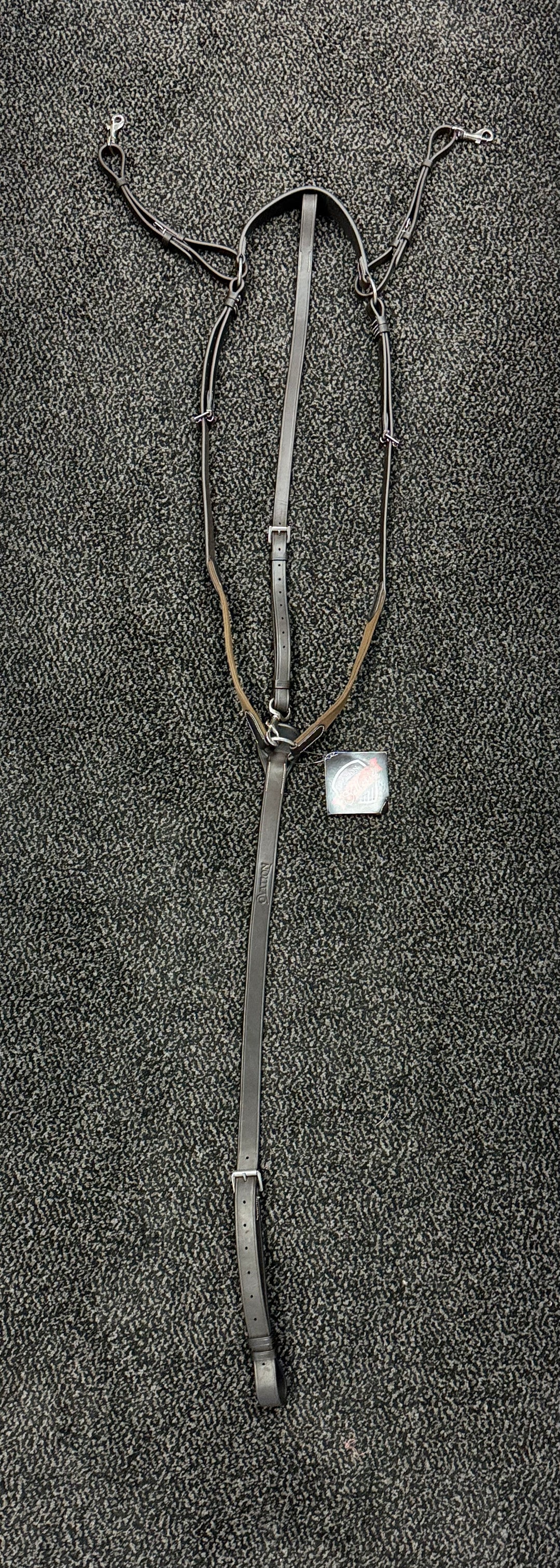 Ovation Classic Flat Elastic Hunt Breastplate