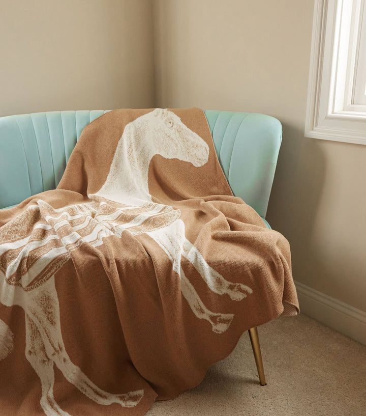 THOMASPAUL - THOROUGHBRED THROW CAMEL