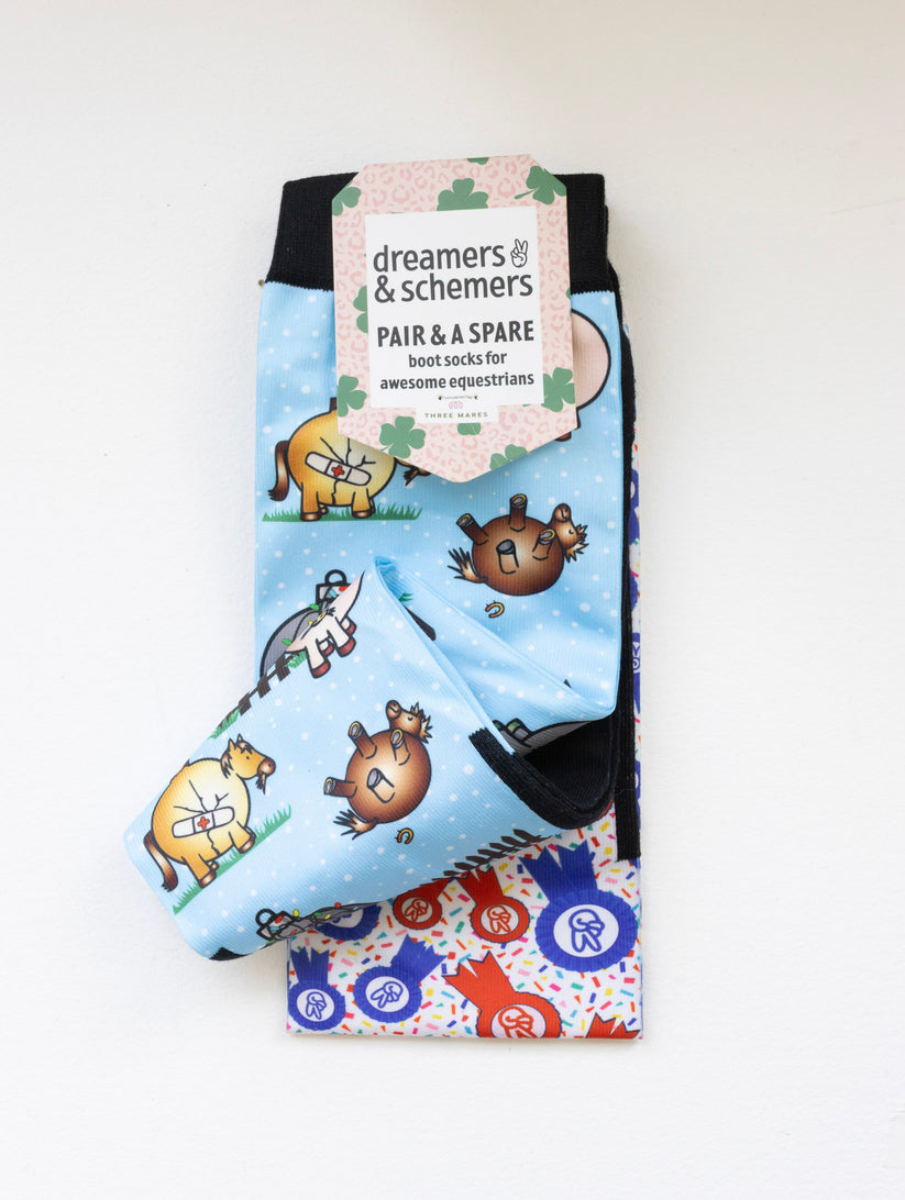 Dreamers & Schemers Pasture Ornaments Pair & a Spare Socks