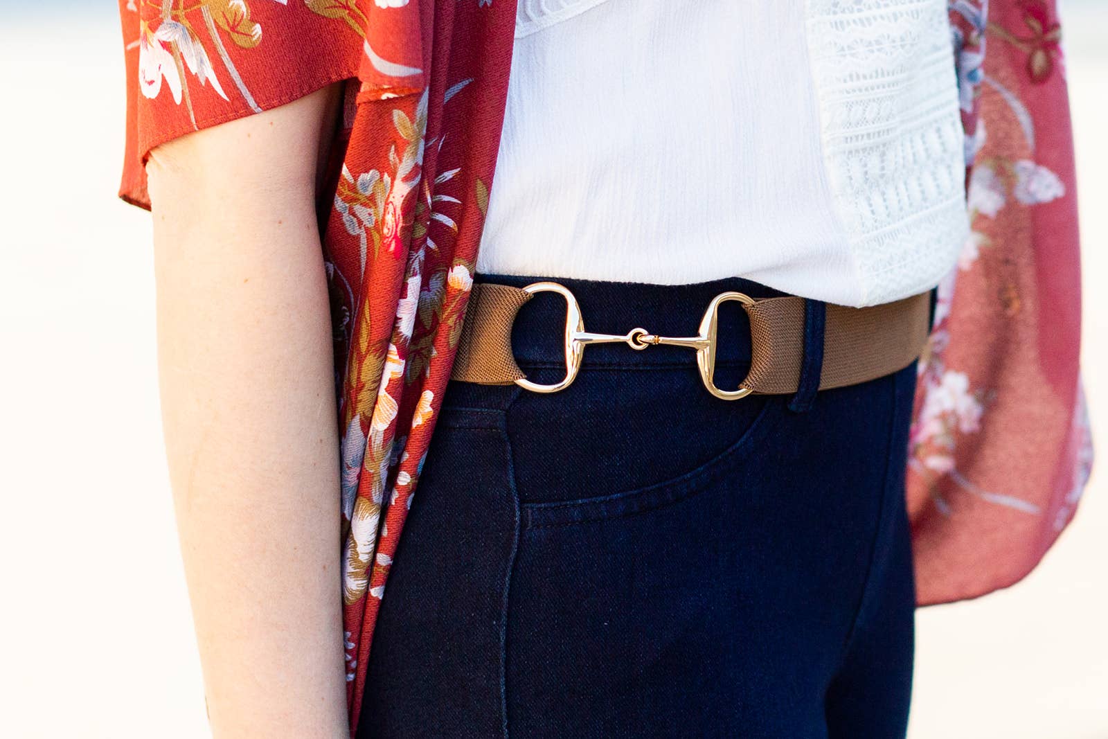 Huston x Ellany - Toffee - 1.5" Gold Snaffle Elastic Belt