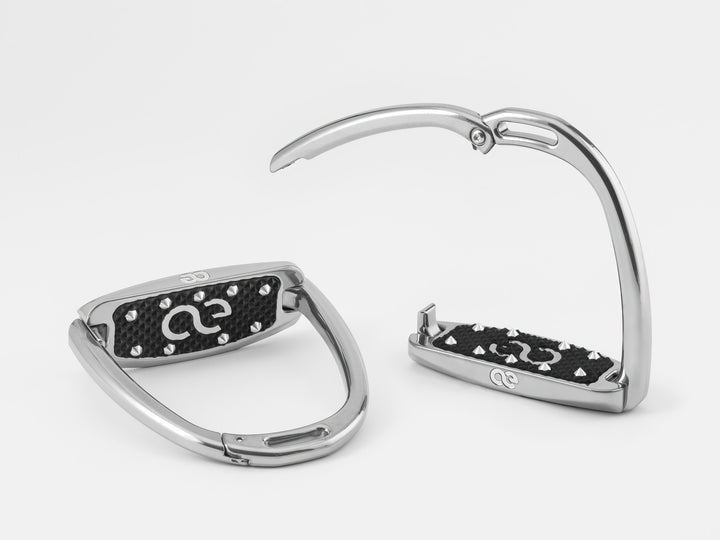 American Equus Hunter Escape Stirrups