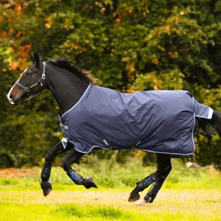 Amigo Bravo 12 Original Turnout Blanket, Lite Weight (0g Fill)