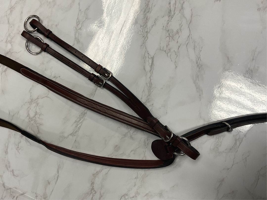 AJR Anatomic Breastplate w/ Running Attachment