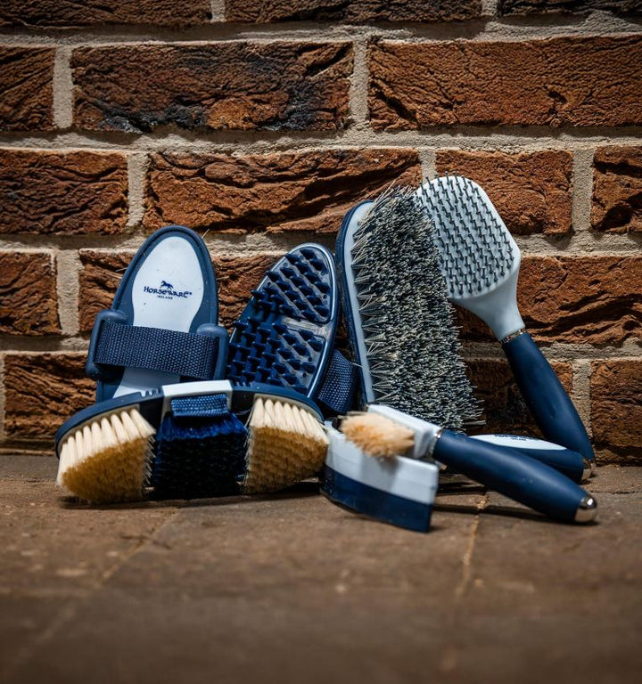 Horseware Newmarket Grooming Brush Set