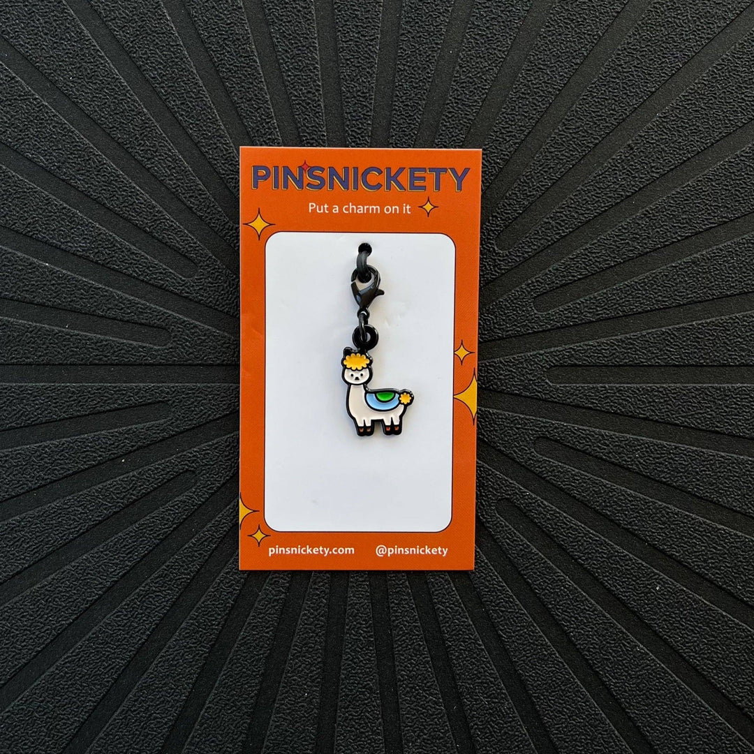 Pinsnickety - Drama Llama Charm