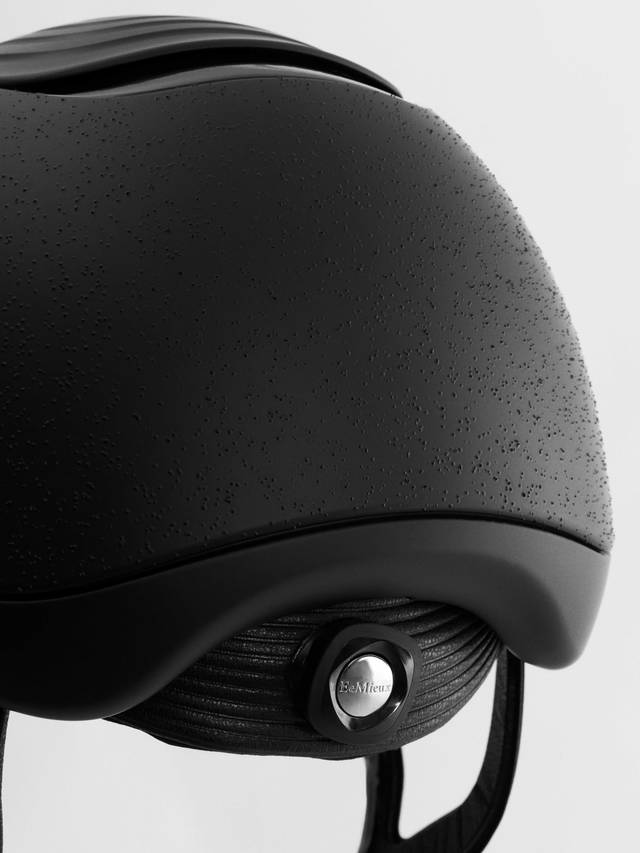 LeMieux Vexa Skull Helmet