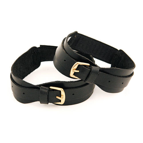 No Fuss Leather Garter Straps - The Tack Shop of Lexington