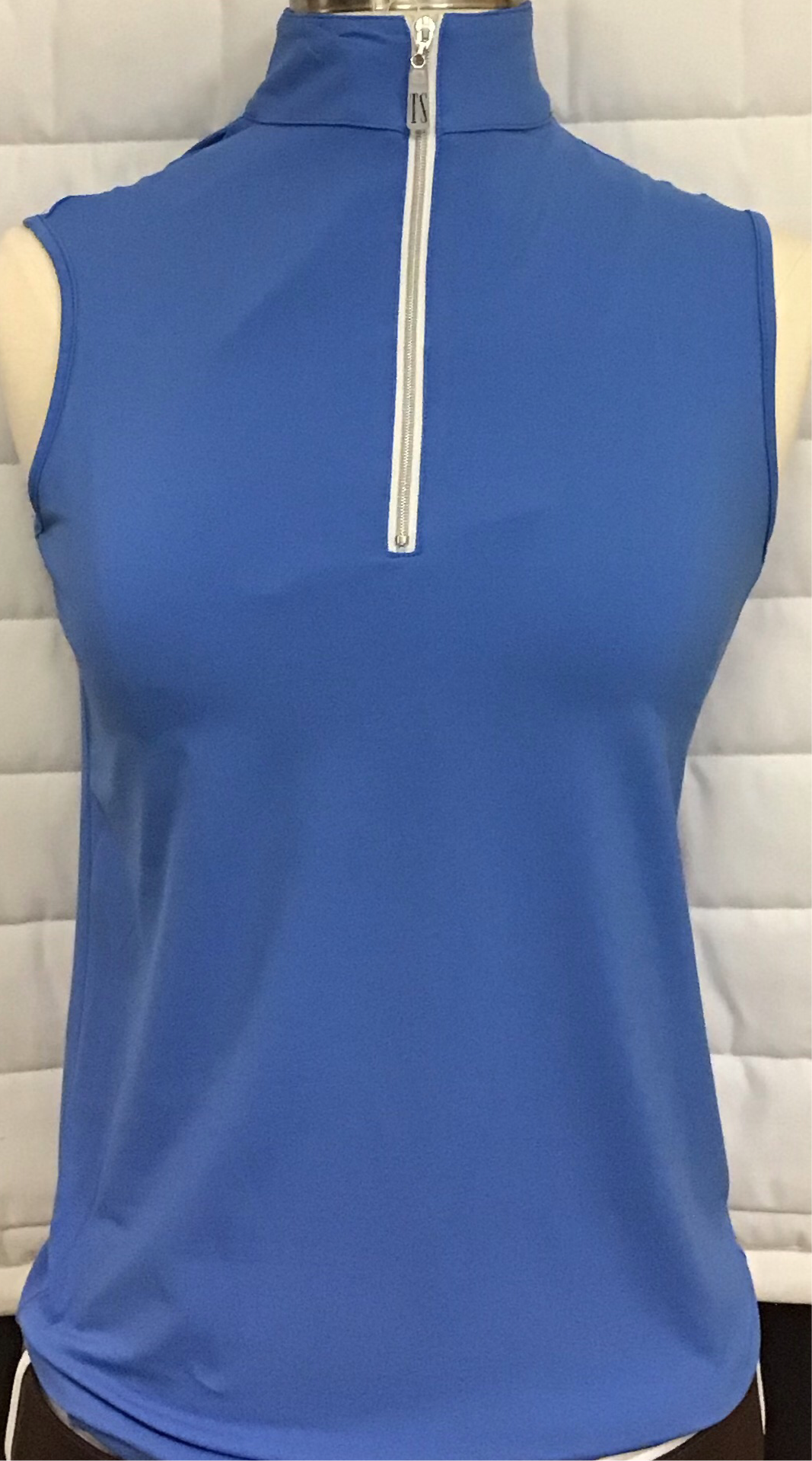 Tailored Sportsman Women's Sleeveless IceFil Shirt
