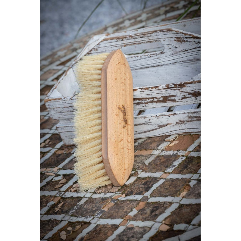 Penelope Long Hair Dandy Brush